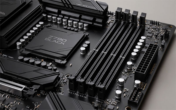 Motherboard RAM slots